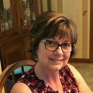 Meet your Posher, Debra